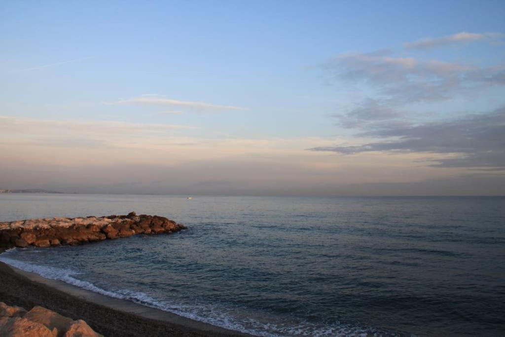 Appart Dans Maison 2 Km De La Plage Villeneuve-Loubet Exterior photo