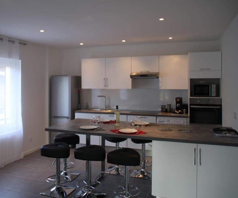 Appart Dans Maison 2 Km De La Plage Villeneuve-Loubet Exterior photo